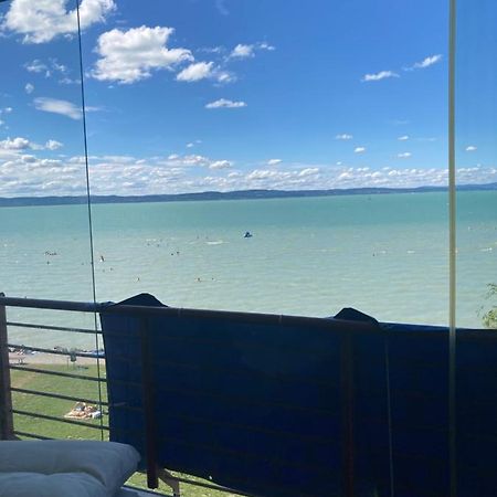 Апартаменты Balaton-Parti Luxus Lakas Шиофок Экстерьер фото